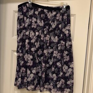 Jones New York Floral A-Line Skirt in Black and Purple